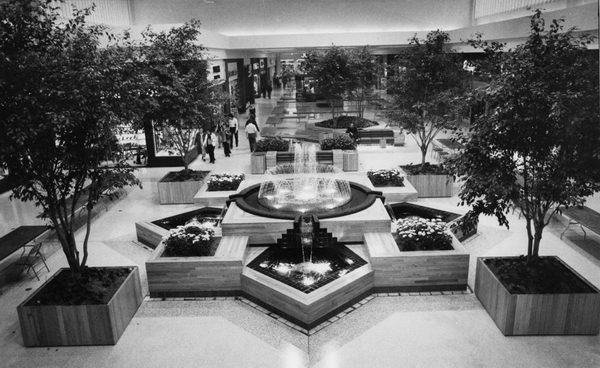 Westwood Mall - Old Photo Of Mall (newer photo)